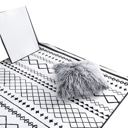 Skorter | Black Living Room Rug Nordic Geometric Print Area Rug Polypropylene Non-Slip Pet Friendly Easy Care Rug