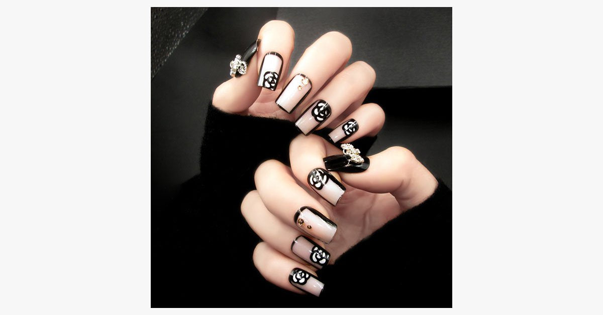 Skorter | Black Rose Transparent Nails