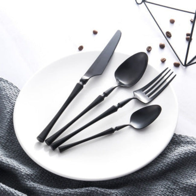 Skorter | 24-Piece Stainless Steel Cutlery Set - PureSet
