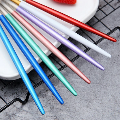 Skorter | 24-Piece Stainless Steel Gold-Silver Luxury Cutlery - RoyalGlow