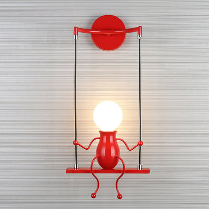 Skorter | SwingDesign - Modern wall lamp with swinging figure
