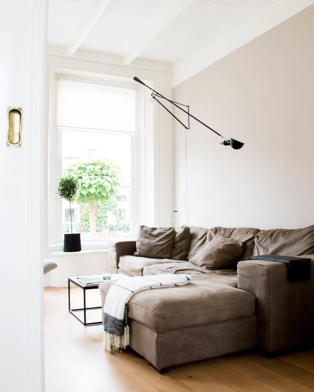 Skorter | Modell 265 Vägglampa