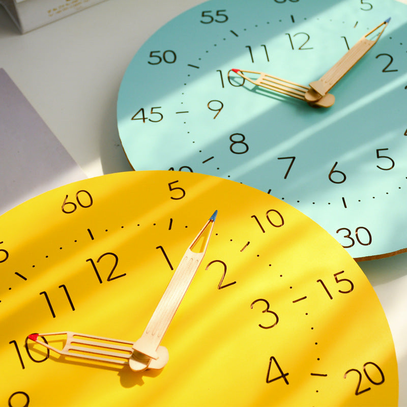Skorter | Learning Time Barnrum Tyst Väggklocka 