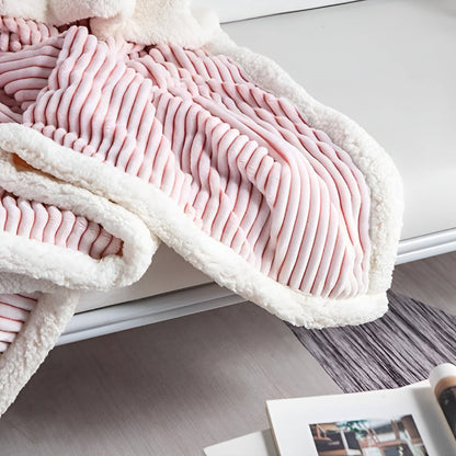 Skorter | Fluffy Stripes Sherpa Blanket