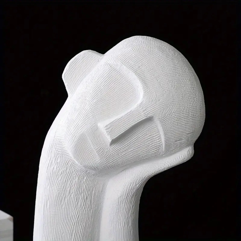 Skorter | Dream's Asymmetry Resin Figurine