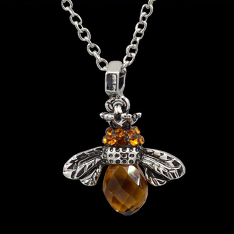 Skorter | "Dancing Bee" Necklace