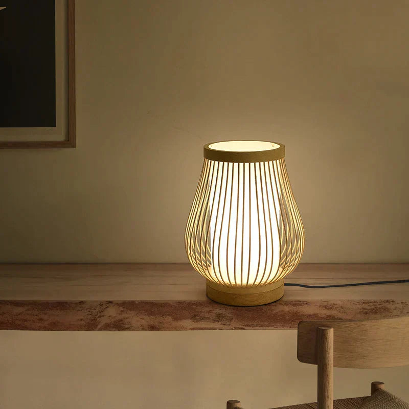 Skorter | Japanese Table Lamp
