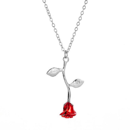 Skorter | 3D Rose Pendant Necklace