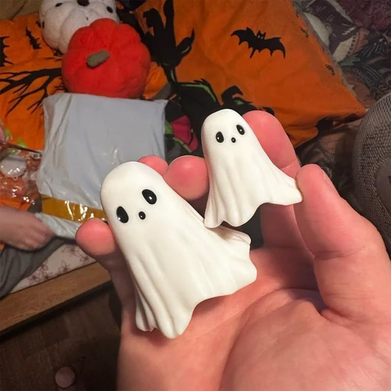 Skorter | 3D printed unfriendly ghosts