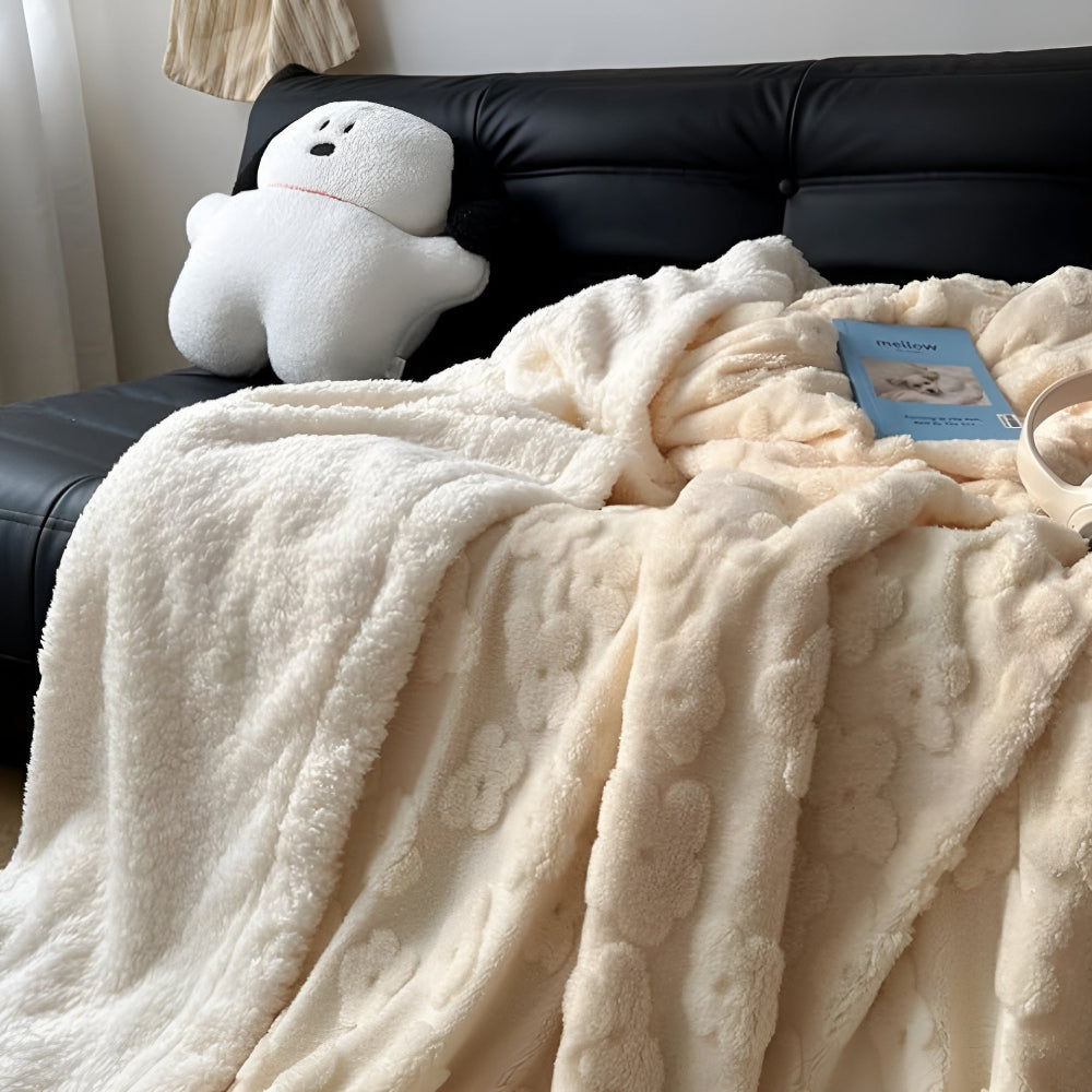 Skorter | Cloud Flower Snuggle Blanket