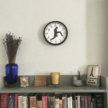 Skorter | Ministry of Stupid Walks Clock