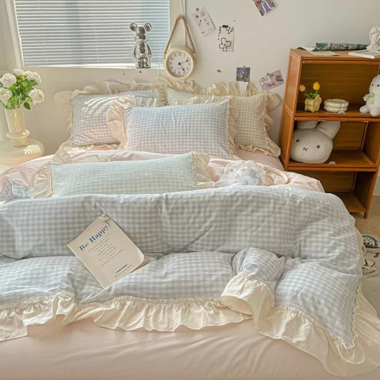 Skorter | Gingham Check Ruffled Edges Bedding Set