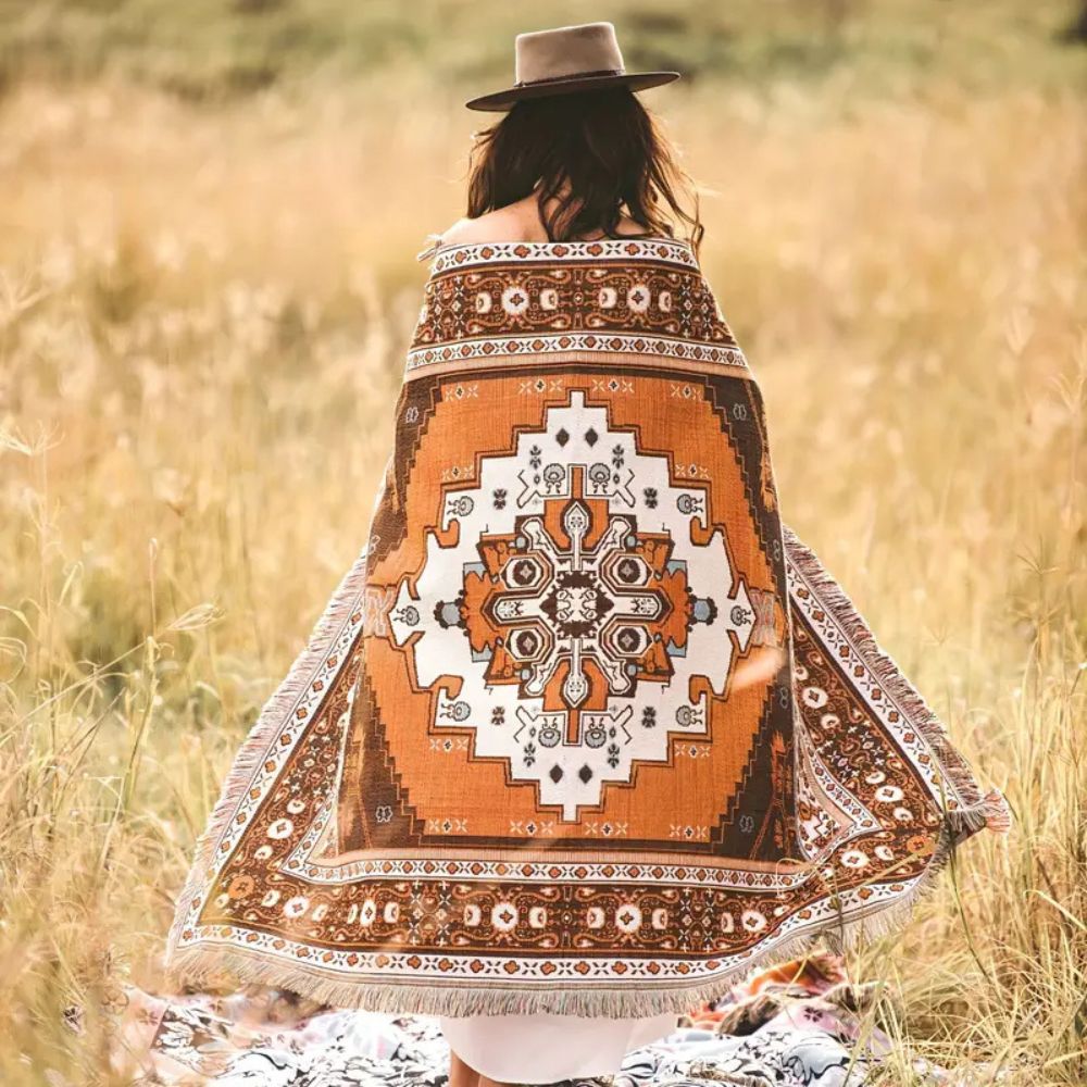 Skorter | Boho Chic Patterned Throw Blanket