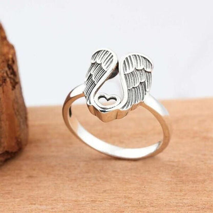 Skorter | Angel Love Heart Ring