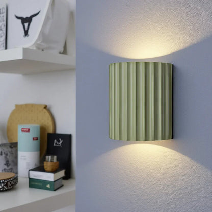 Skorter | Minimalist LED Wall Light – Soft Glow Up & Down Accent Lighting for Indoor Spaces