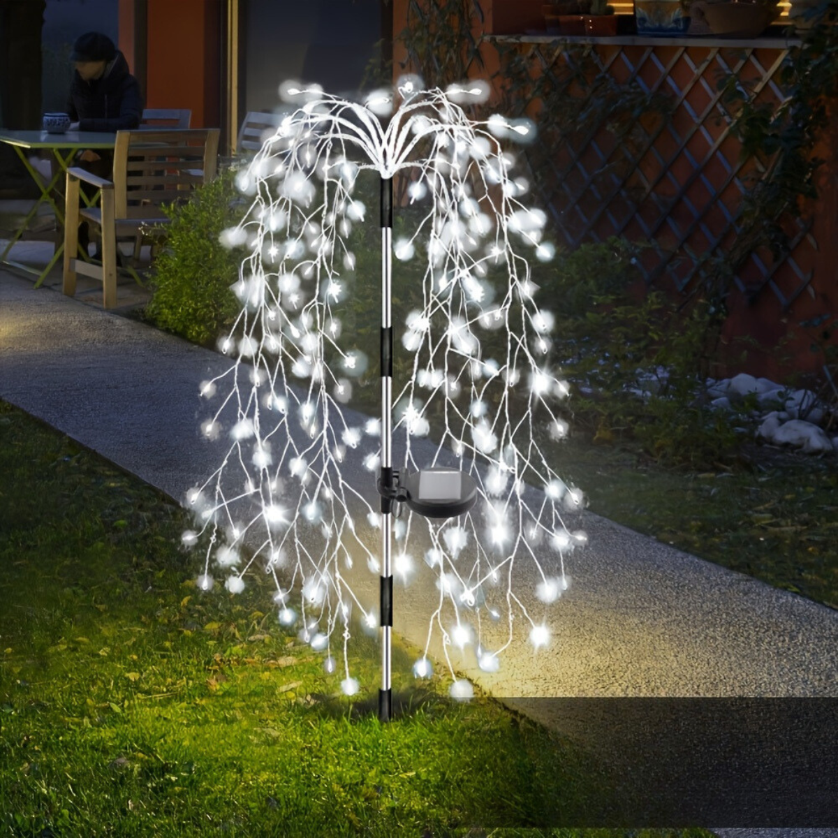 Skorter | SolarGlimmer - Firework LED Garden Lighting on Solar Energy with 8 Light Modes