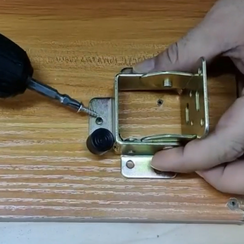 Skorter | Folding hinge with lock