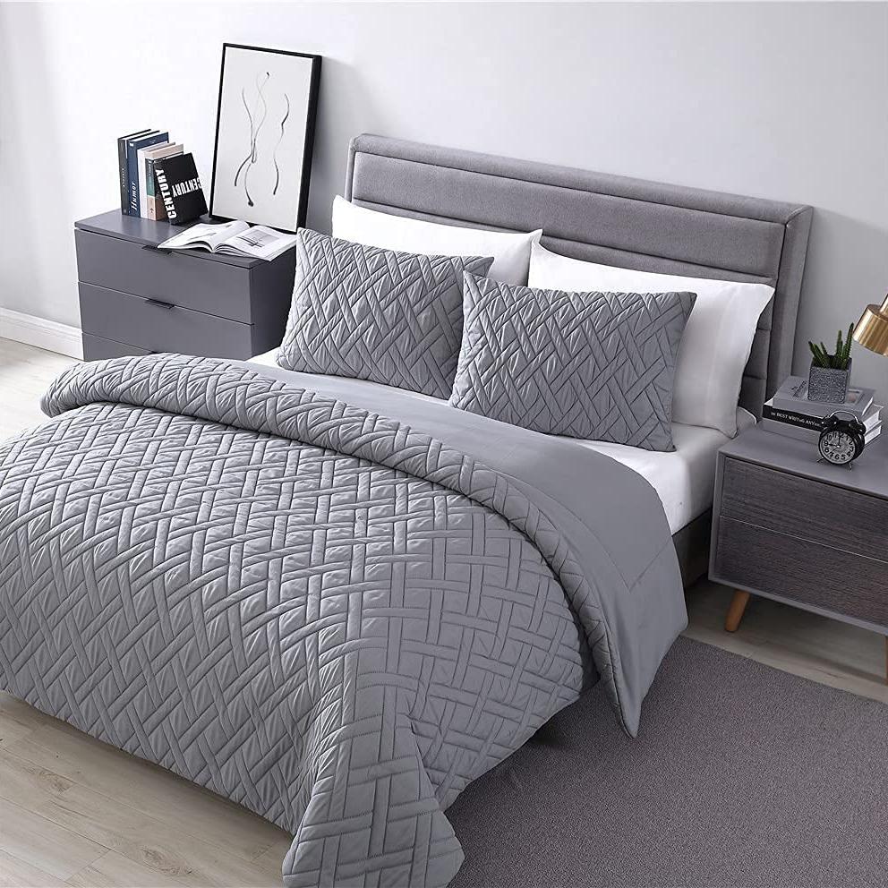 Skorter | 3-Piece: Embossed Quilted Larch Bedspread Set