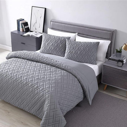 Skorter | 3-Piece: Embossed Quilted Larch Bedspread Set