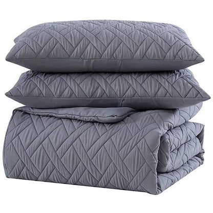 Skorter | 3-Piece: Embossed Quilted Larch Bedspread Set
