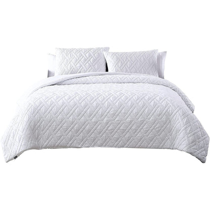 Skorter | 3-Piece: Embossed Quilted Larch Bedspread Set