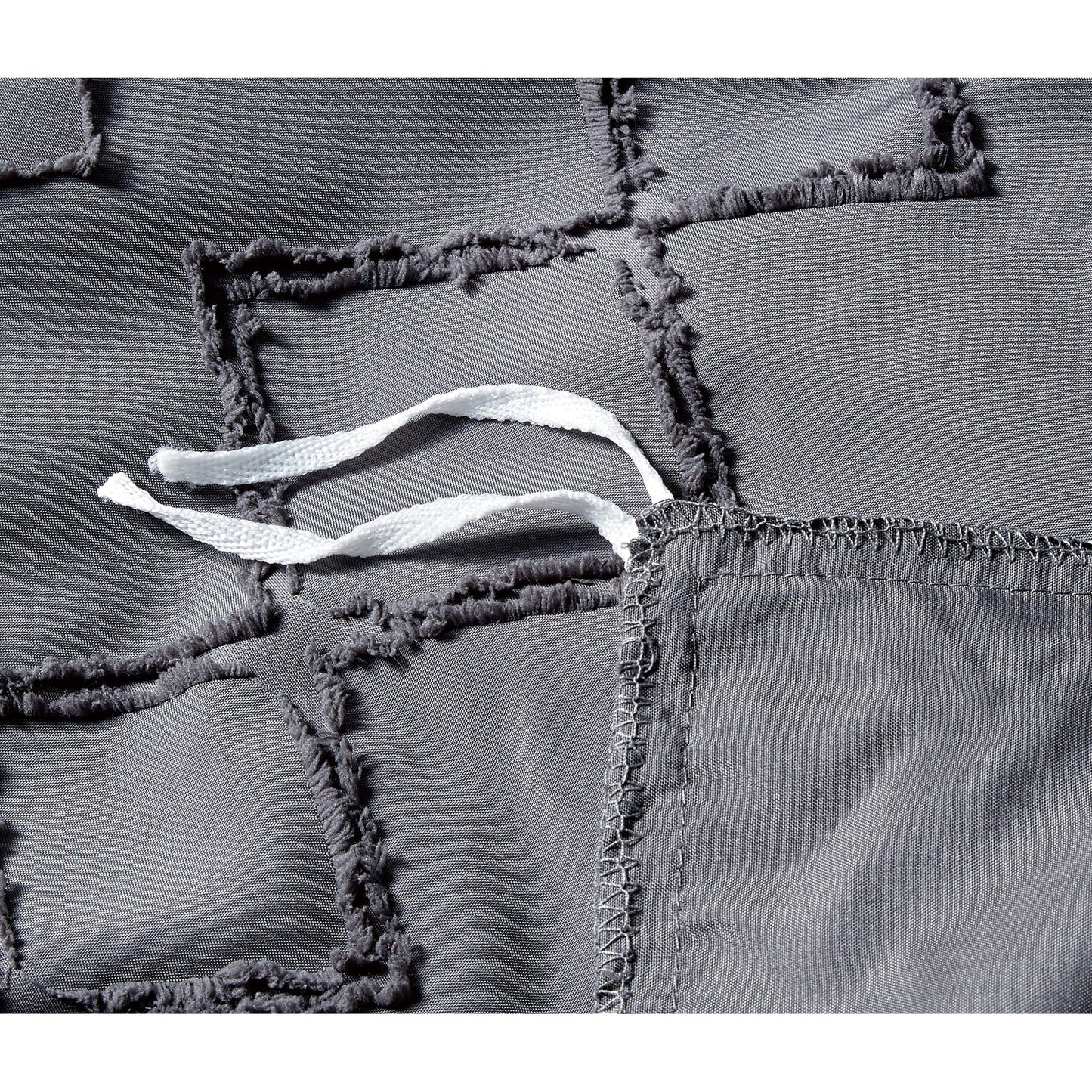 Skorter | 3-piece set: Bibb Home tufted cut duvet bedding