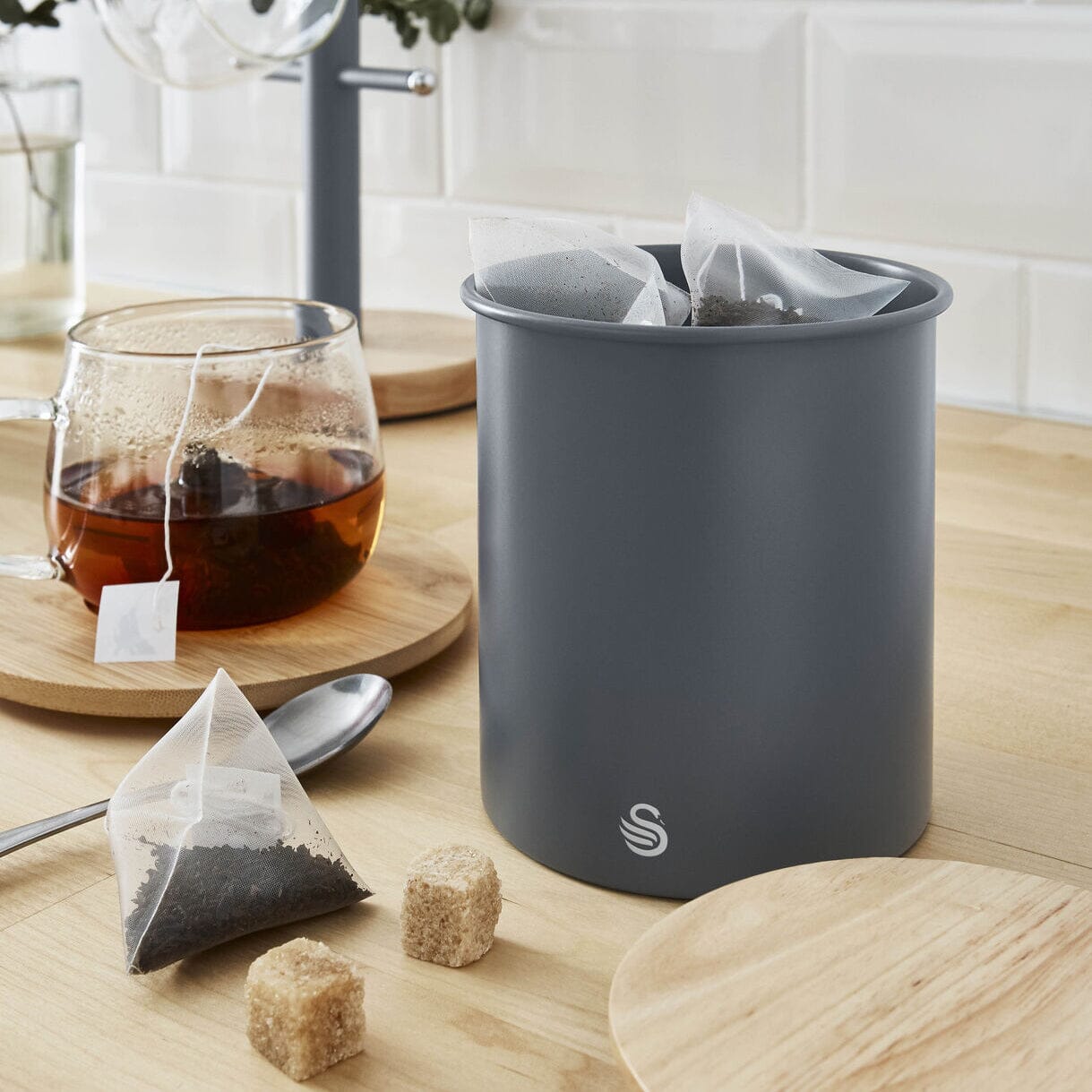 Skorter | 3-piece set: Swan Nordic jars