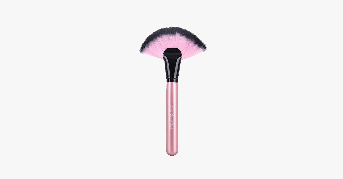 Skorter | Big Fan Makeup Brush - Single soft brush for powder, foundation & blush
