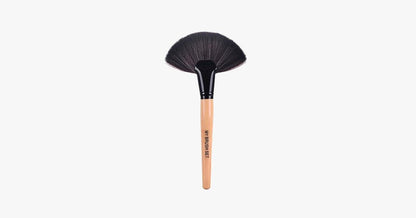 Skorter | Big Fan Makeup Brush - Single soft brush for powder, foundation & blush