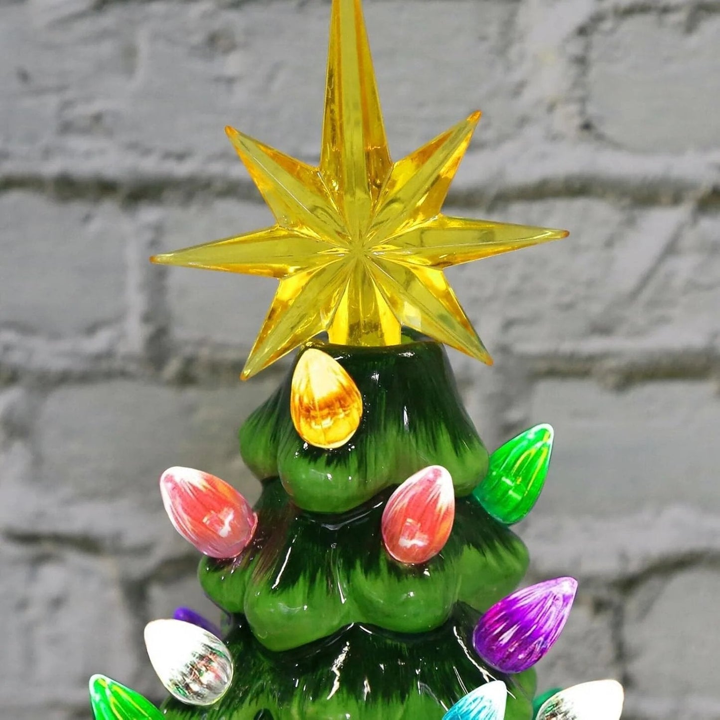 Skorter | DIY Lighted Christmas Gnome Tree - A Heartwarming Gift for the Family