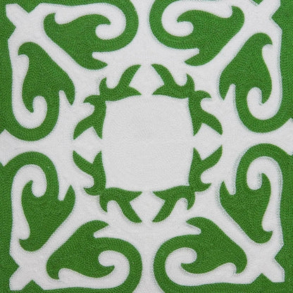 Skørter | Traditional green and white accent pillow 20"x20"