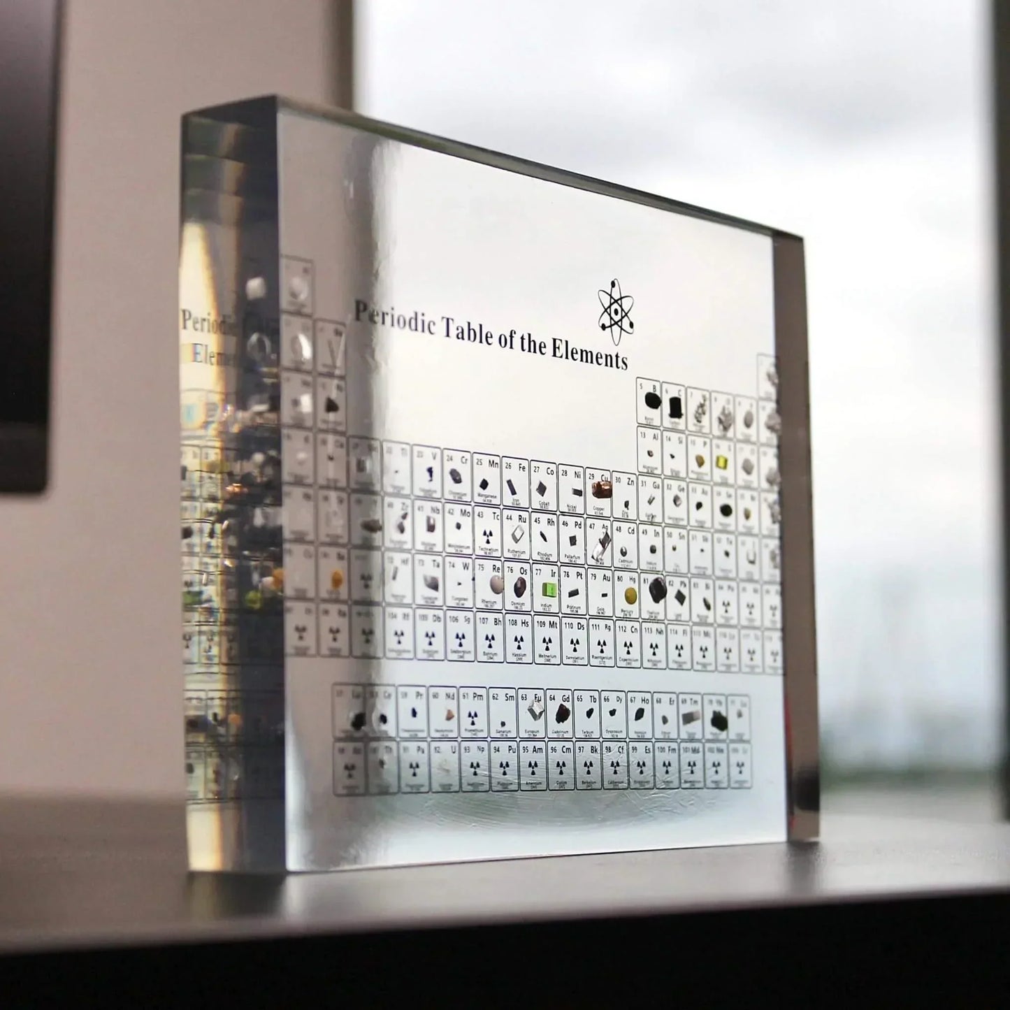 Skorter | AtomVault | Educational Periodic Table Display with Real Elements – Premium Glass Science Decor