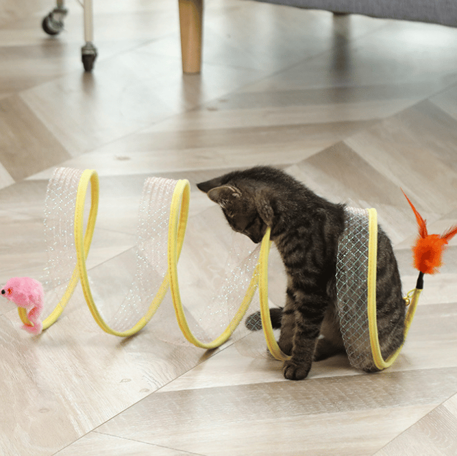 Skorter | Folded cat tunnel