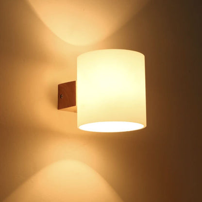 Skorter | Globrite - Modern Wall Lamp in Cylinder Shape
