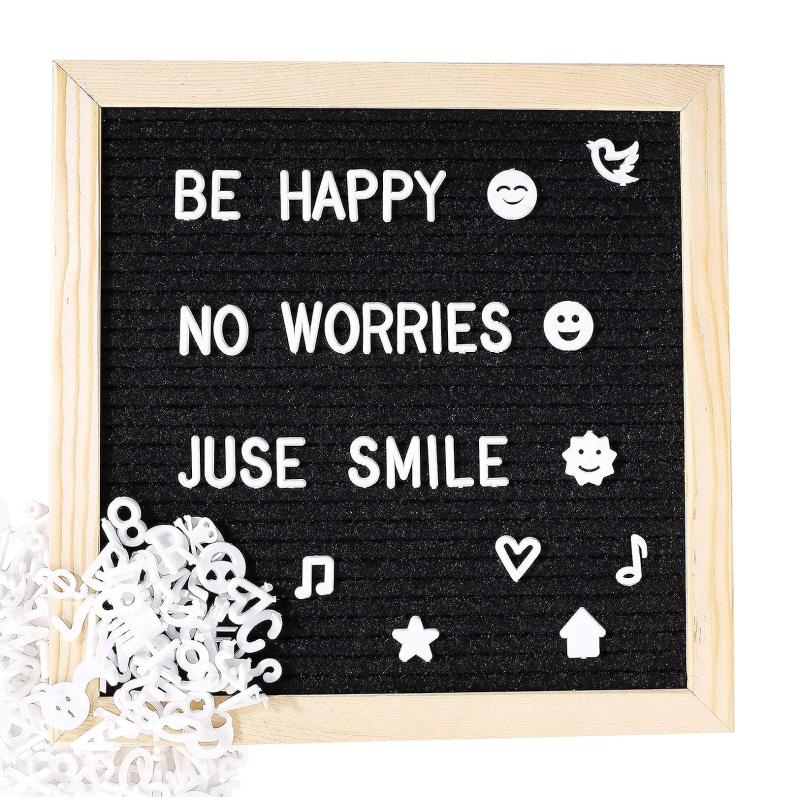 Skorter | Felt Letter Message Board