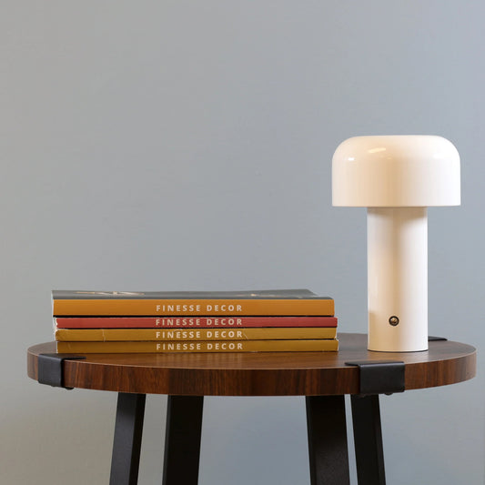 Skorter | Silhouette Rechargeable Lamp // White