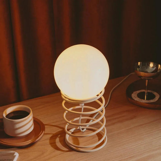 Skorter | Put a feather in your lamp | Mocha