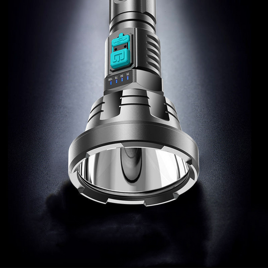 Skorter | 90000LM LED flashlight – Tactical searchlight with USB charging and super bright lighting