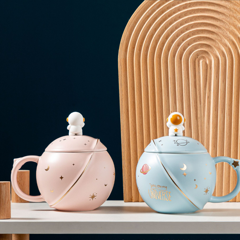 skorter | Creativity Ceramic Astronaut Planet Mug With Lid Spoon