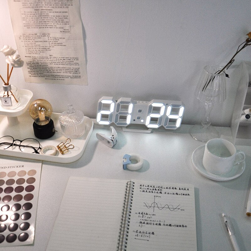 Skorter | LED-Digital Wall Clock - Temperature and Alarm