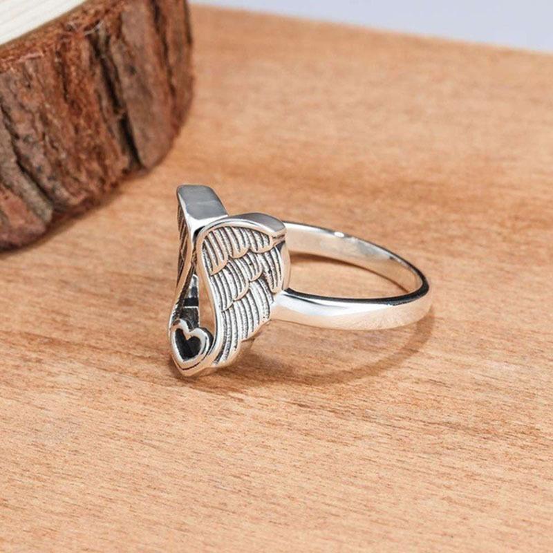 Skorter | Angel Love Heart Ring