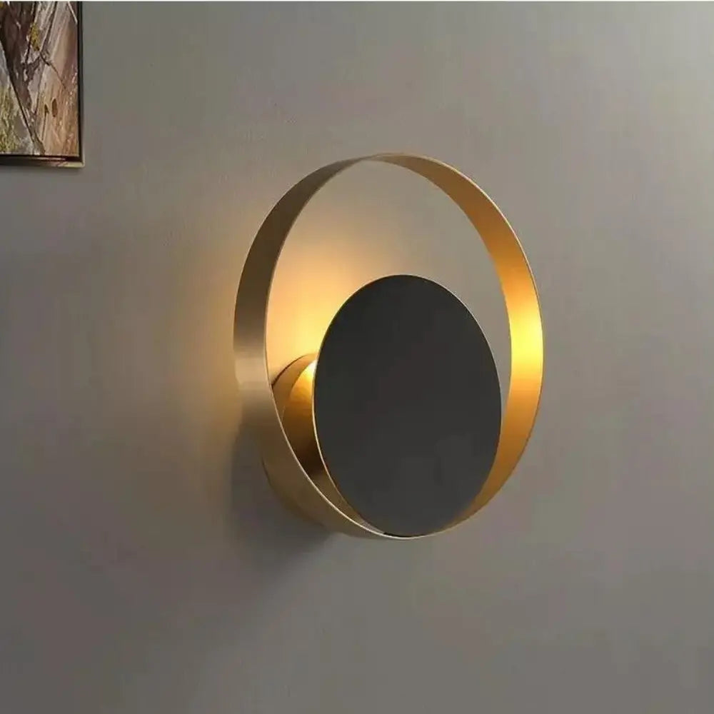 Skorter | HaloBright - Elegant Wall Lamp