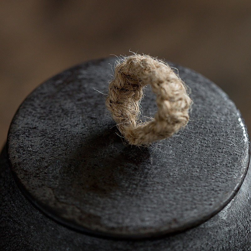 Skorter | Air-tight Coffee Container made of Ceramic