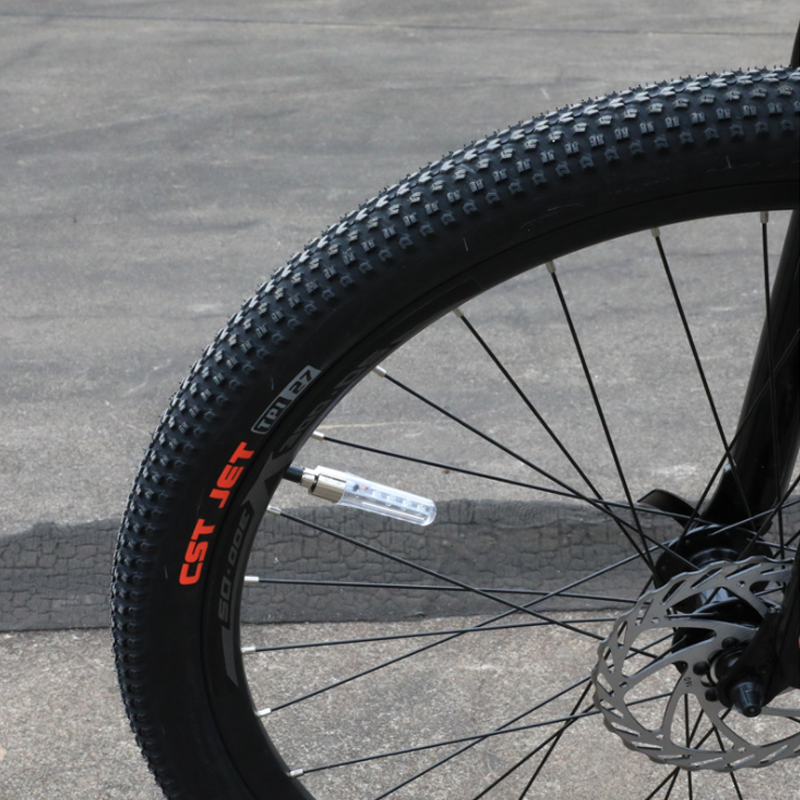 Skorter | Bicycle tire flashing light