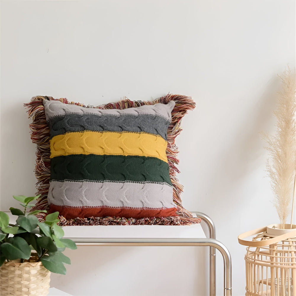Skorter | Colorful Radiance Knit Cushion
