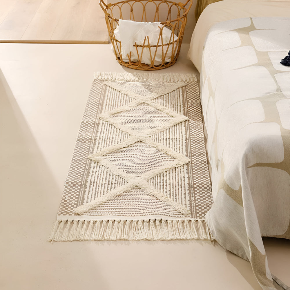 Skorter | Beige Textured Fringe Tassel Rug