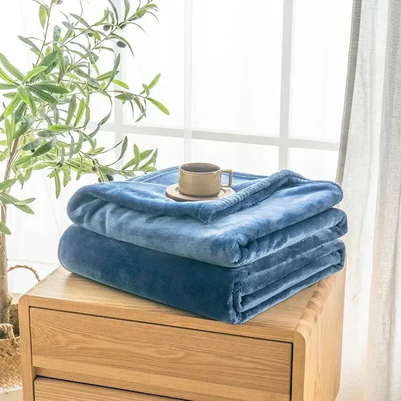 Skorter | Cozy Flannel Throw Blanket