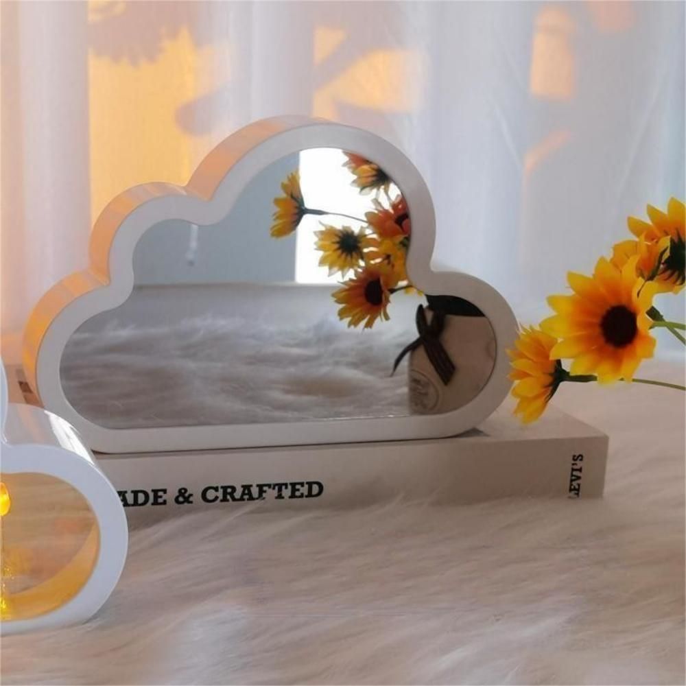 Skorter | Cloud Tulip Mirror Night Light