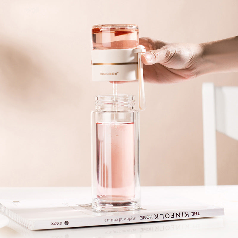 Skorter tea infuser in crystal clear glass