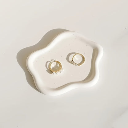 Skorter | CloudTray - White Cloud-Shaped Ceramic Jewelry Box | For Rings & Earrings
